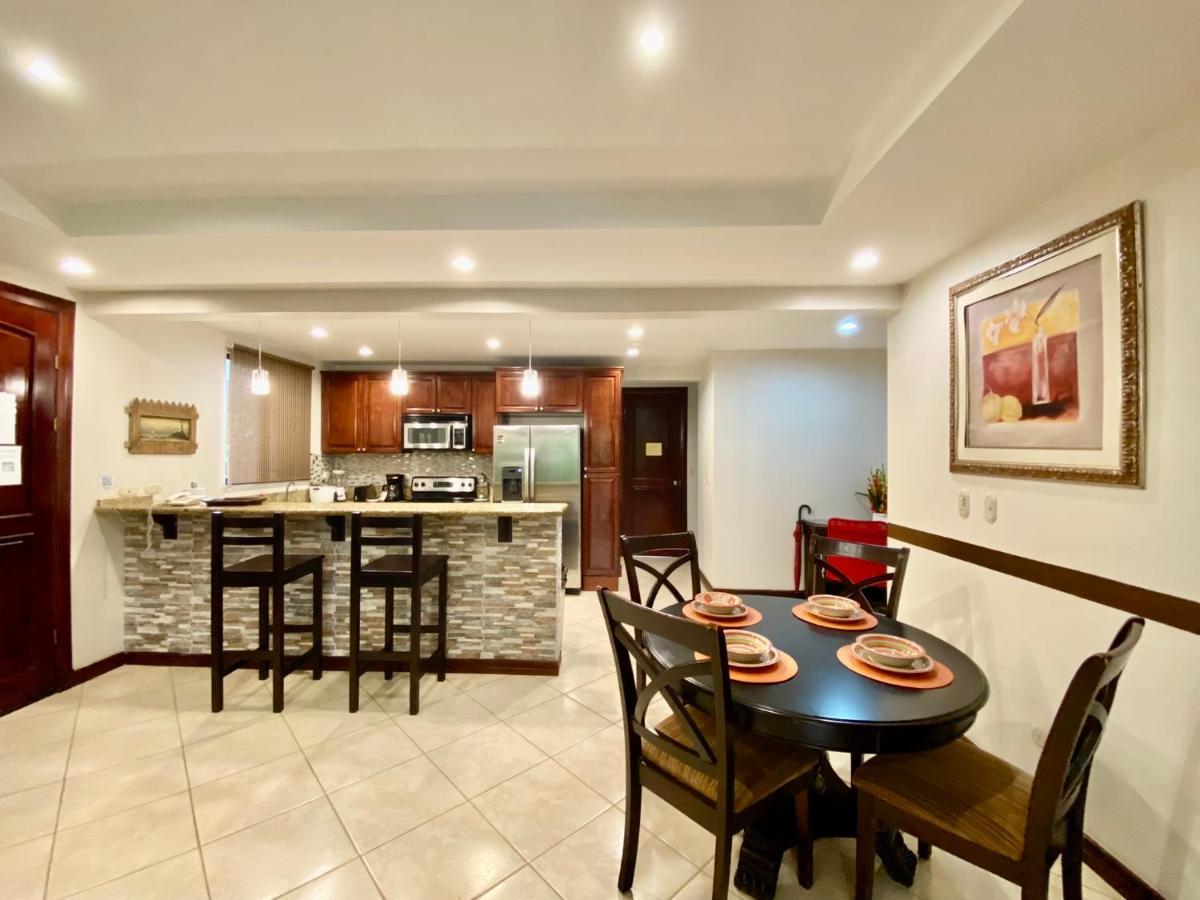 Monte Carlo Luxury Condominiums Jacó Εξωτερικό φωτογραφία